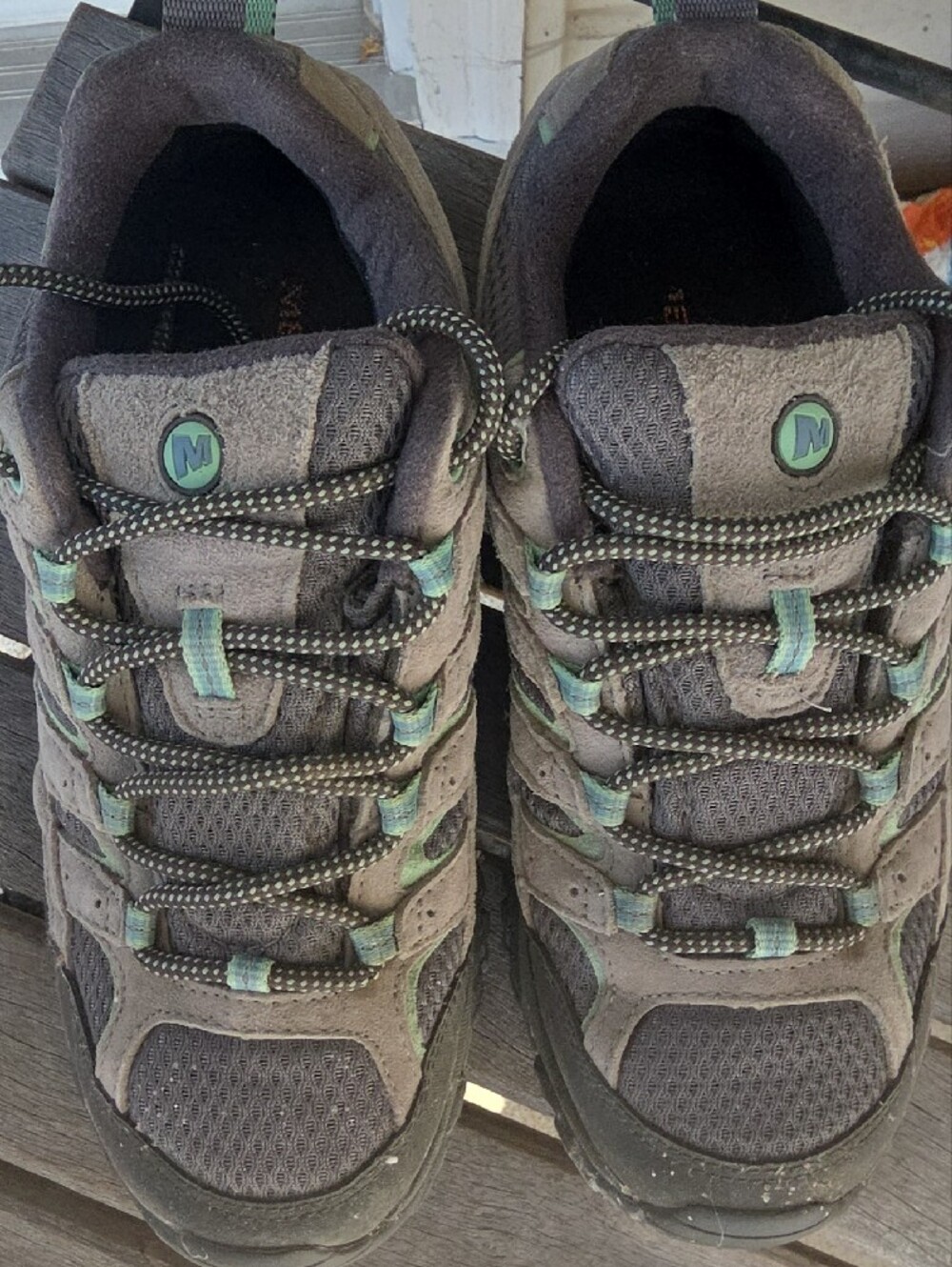 Merrell Women's Grey Trail Shoes with Mint Accents - Size 7 - Picture 3 of 10